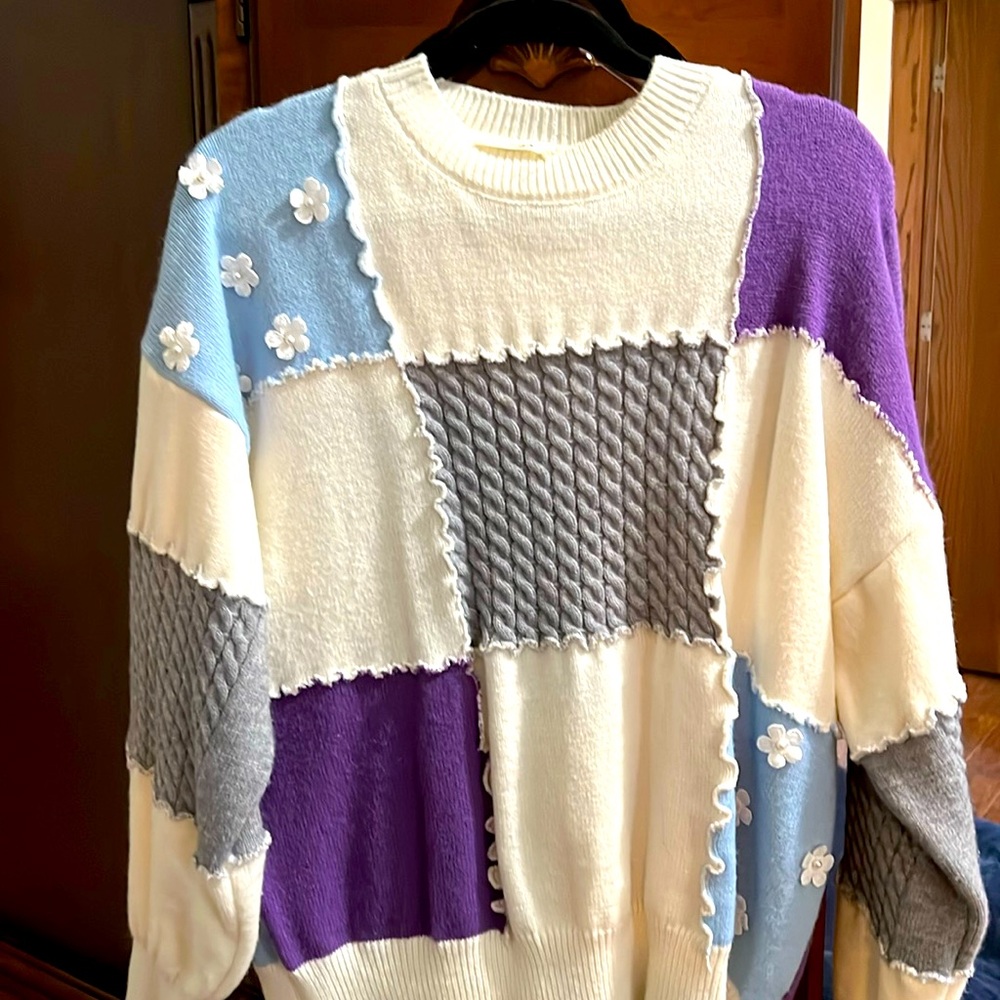 Adora sweater